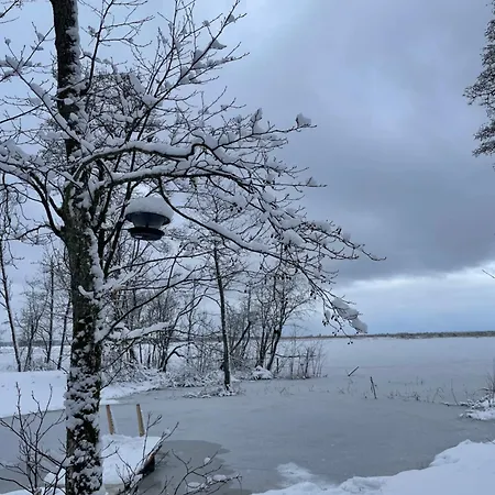 Hekso Treehouse * Kirikukula (Parnu)