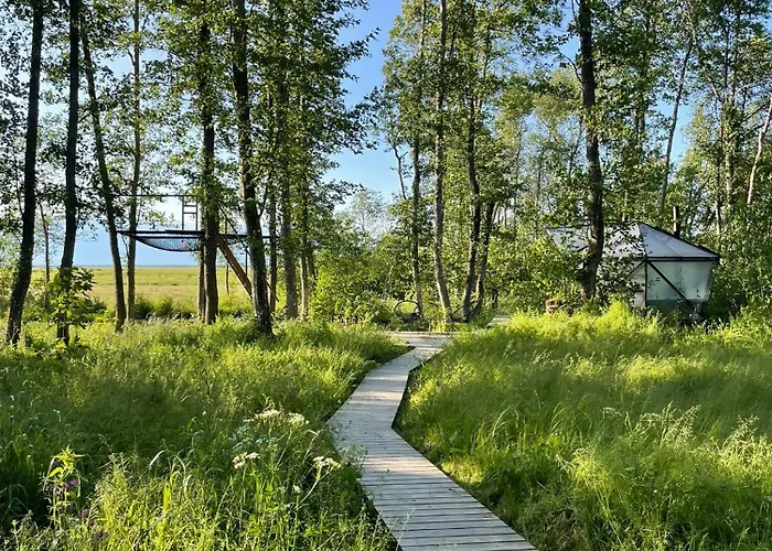 Hekso Treehouse بيت للعطل