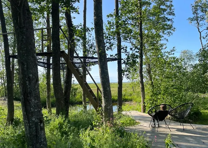 بيت للعطل Hekso Treehouse